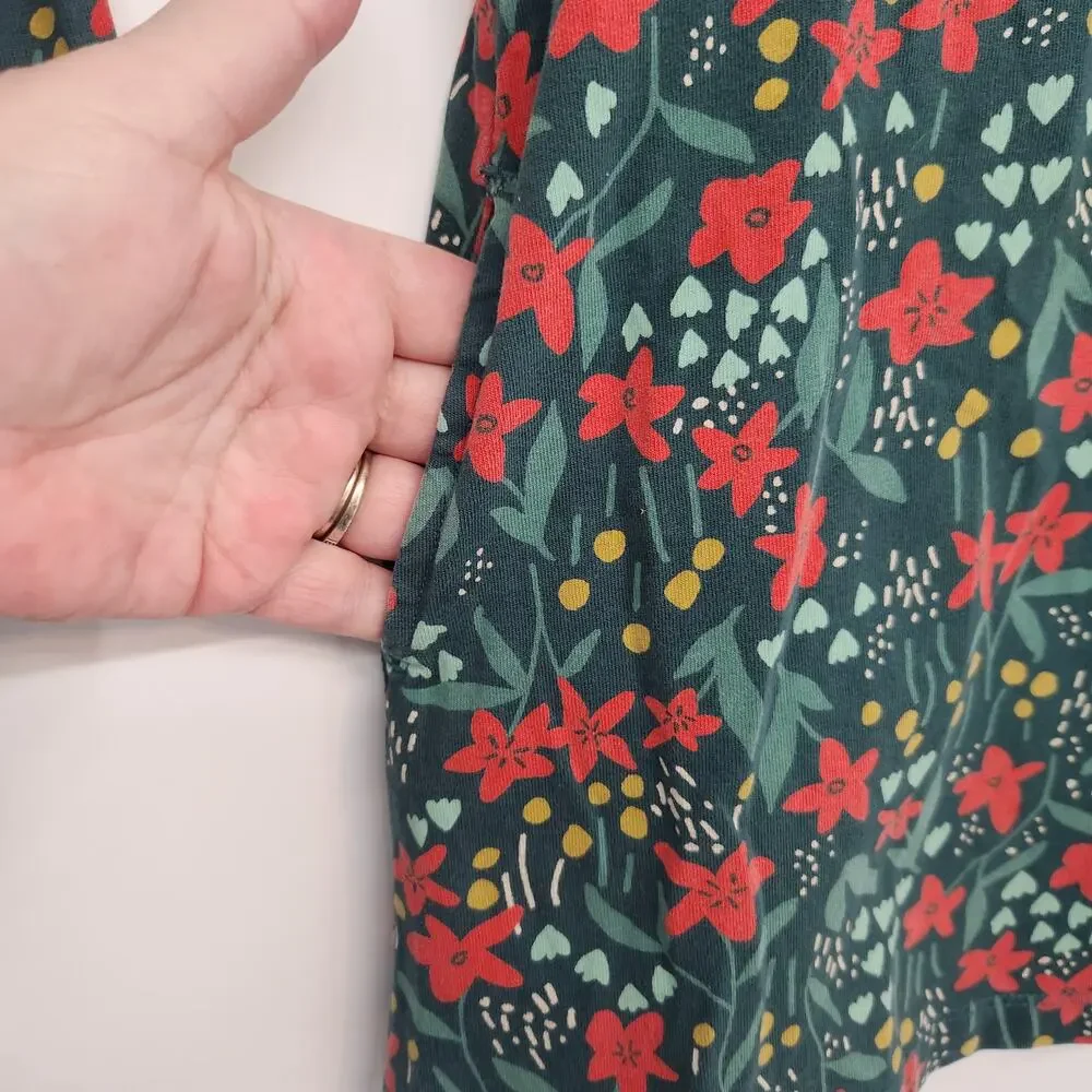 Hannah Anderson Holiday Long Sleever Pointsetta Patch‎ A-line Green Dress Girl 4